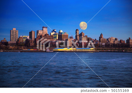 Hudson River, New York City Hudson River, New York City 50155169
