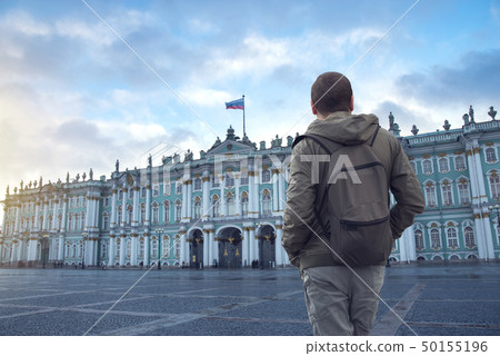 winter palace in the city of St. Petersburg. winter palace in the city of St. Petersburg. 50155196