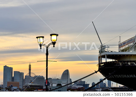 Minato Mirai to see from Yokohama Yamashita Park in the evening 50155366