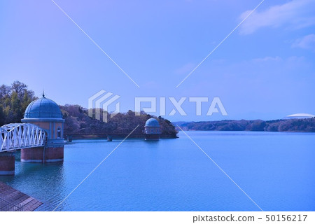 Intake tower and dome of Murayama Reservoir (Tamako Lake) 50156217