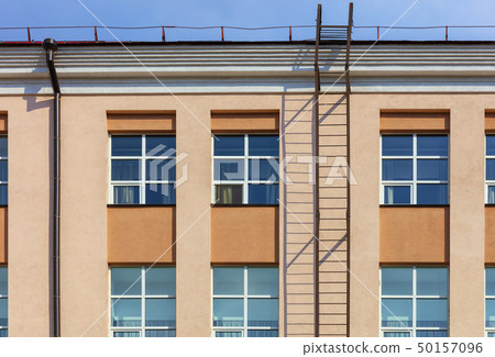 Renovation and renovation of the facade Renovation and renovation of the facade 50157096