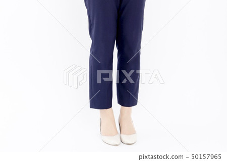 Women's feet 50157965