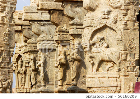 Pillar Carvings at Lepakshi 50160209