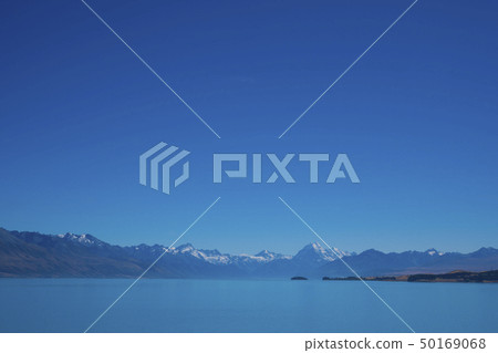 New Zealand landscape Lake Pukaki 50169068