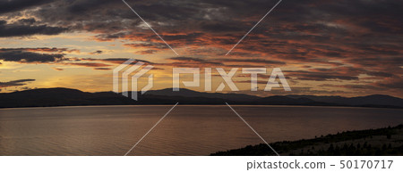 New Zealand morning dawn panorama of Lake Pukaki New Zealand morning dawn panorama of Lake Pukaki 50170717
