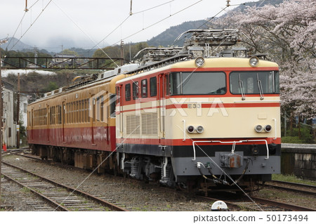 西武鐵路E31機車和愛河Shindo 3000系列 西武鐵路E31機車和愛河Shindo 3000系列 50173494
