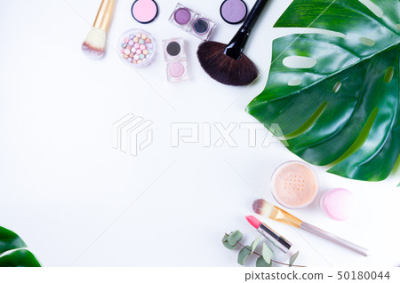 Professional makeup tools Professional makeup tools 50180044