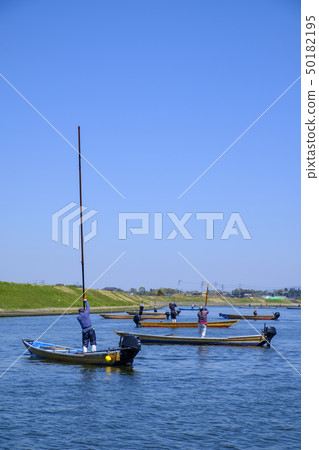 Shiminami fishing in Kakinuma Shiminami fishing in Kakinuma 50182195