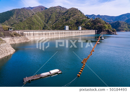 (Tokyo) Fresh green Okutama Ogawachi dam 50184493