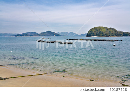 [Seaside of Mukaijima (Joefujima Kashima)] Mumushima Town, Onomichi City, Hiroshima Prefecture 50187528