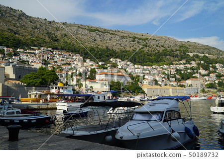 鎮叫亞得里亞海的珍珠_杜布羅夫尼克舊港 鎮叫亞得里亞海的珍珠_杜布羅夫尼克舊港 50189732
