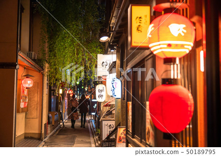 《京都府》雨披町/夜娛樂區 50189795