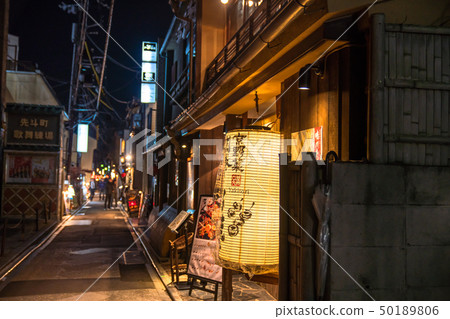 《Kyoto Prefecture》Pontocho/night entertainment district 50189806