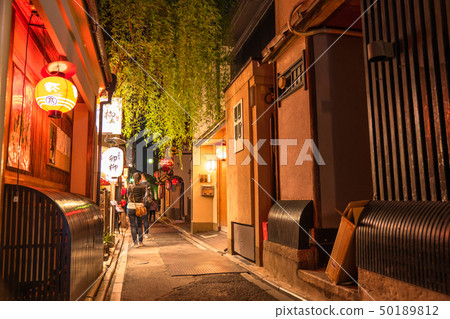 《Kyoto Prefecture》Pontocho/night entertainment district 《Kyoto Prefecture》Pontocho/night entertainment district 50189812