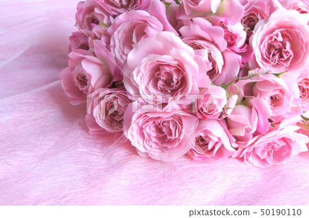 Pink roses bouquet Pink roses bouquet 50190110