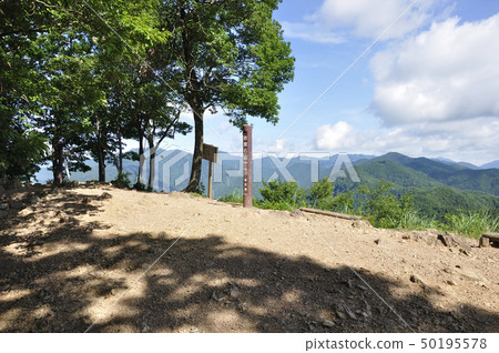 View of Oku Musashi from the top of Okutama Iwasaki Ishiyama Peak 50195578