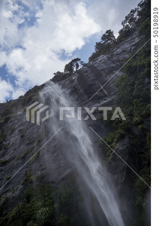 New Zealand fjord great nature Milford sound 50198919