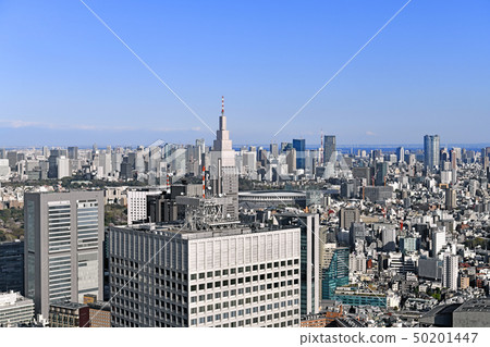 Tokyo cityscape in Japan We look at New National Stadium, Tokyo Tower, Roppongi Hills etc. Tokyo cityscape in Japan We look at New National Stadium, Tokyo Tower, Roppongi Hills etc. 50201447