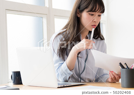 Business woman Business woman 50202408