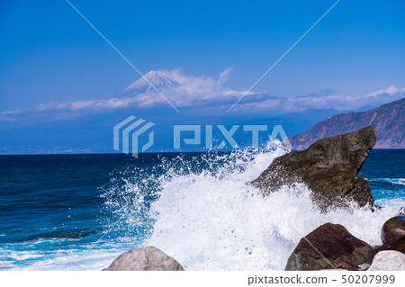 (Shizuoka Prefecture) View from the coast of Nishi Izu 50207999