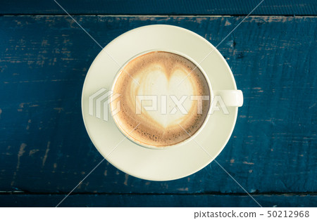 Vintage Heart Shape Froth Milk Latte Art in Cup Vintage Heart Shape Froth Milk Latte Art in Cup 50212968