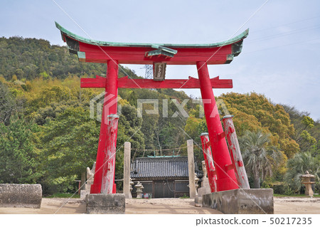 [Iwakojima Kashiwajima Shrine] Iwakojima, Mukojima-cho, Onomichi City, Hiroshima Prefecture 50217235