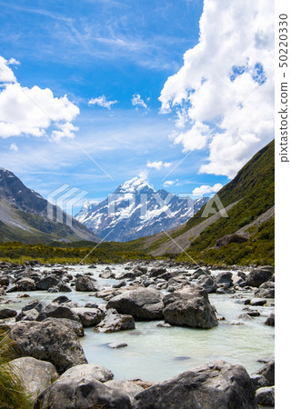 Hooker Valley Truck at Mount Cook National Park 50220330