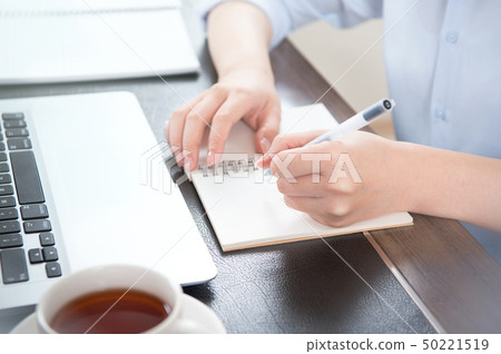 Women's public office Commercial work Notebook Business woman Business office backlighting 50221519