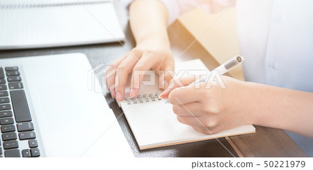 Women's public office Commercial work Notebook Business woman Business office backlighting 50221979