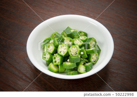 boiled okra 50222998
