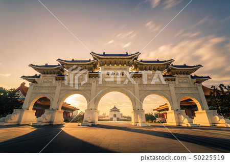 Front gate of Chiang Kai-Shek Memorial Hall Front gate of Chiang Kai-Shek Memorial Hall 50225519