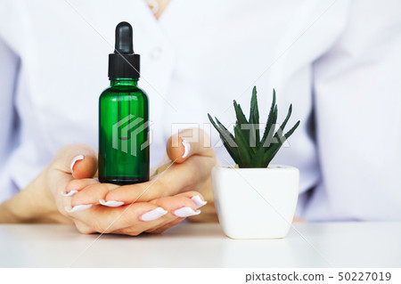 Herb Medicine. The Scientist, Dermatologist Make The Organic Natural Herb Cosmetic Product in The Herb Medicine. The Scientist, Dermatologist Make The Organic Natural Herb Cosmetic Product in The 50227019