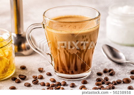 Coffee blended with ghee butter and MCT coconut Coffee blended with ghee butter and MCT coconut 50238938