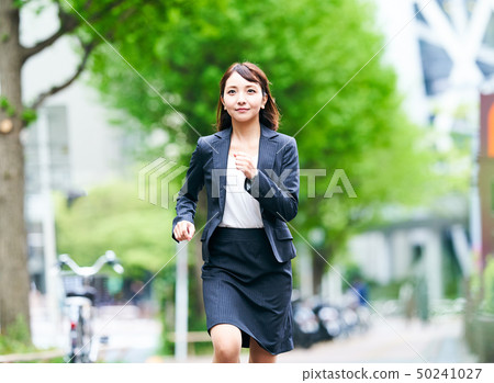 Running business woman 50241027