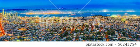 Panoramic view of the San Francisco city. 50243754