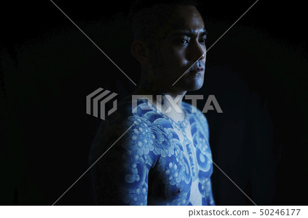 紋身紋身日式青年 紋身紋身日式青年 50246177