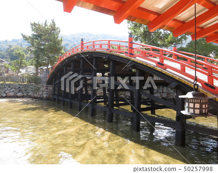 Itsukajima Shrine anti 50257998