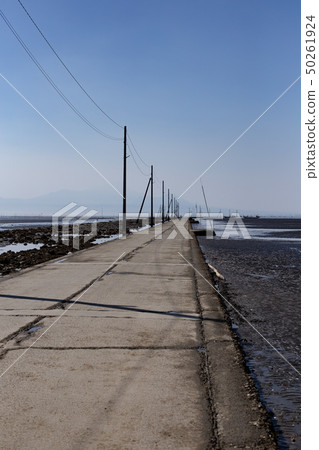 在海上的道路 50261924