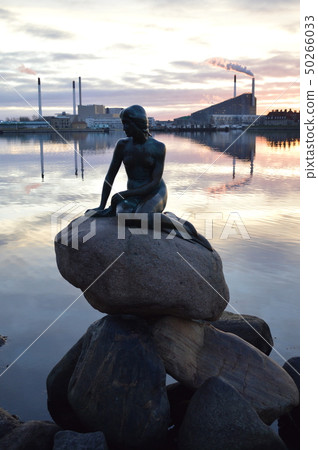 Denmark, Copenhagen, mermaid statue 50266033