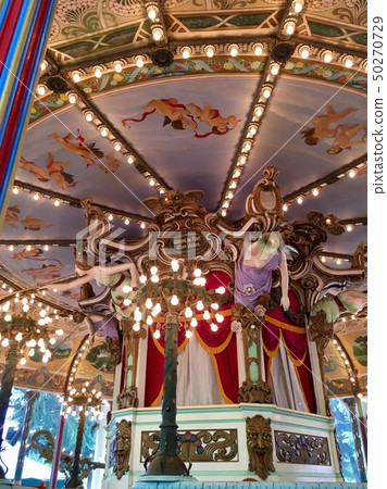 旋轉木馬黃金國 50270729