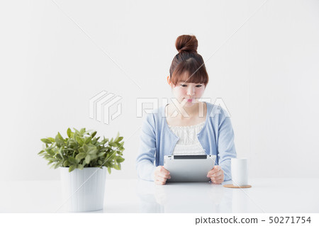 平板電腦·女性 平板電腦·女性 50271754