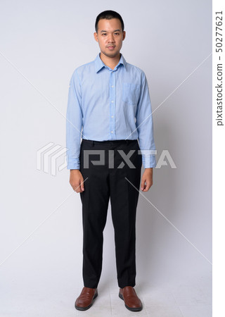 Full body shot of young Asian businessman Full body shot of young Asian businessman 50277621