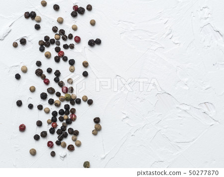 Assorted peppercorns Assorted peppercorns 50277870