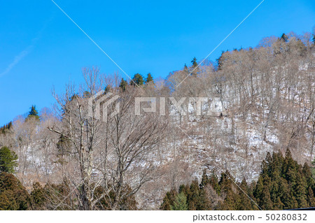雪景白川村 50280832