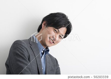 年輕人的肖像 年輕人的肖像 50283339