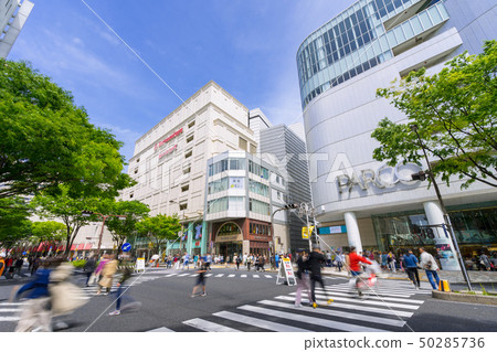 名古屋中區榮榮城市景觀大津街名古屋Parco店前爭奪穿越南大津街步行天堂 名古屋中區榮榮城市景觀大津街名古屋Parco店前爭奪穿越南大津街步行天堂 50285736