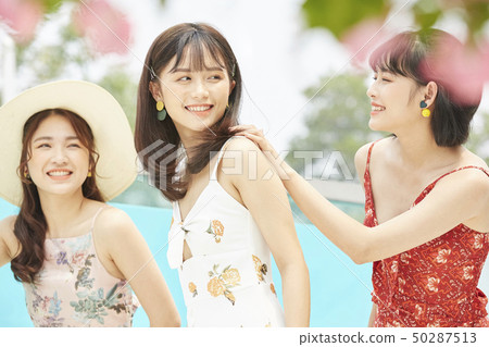 Women Women's Journey Resort 50287513