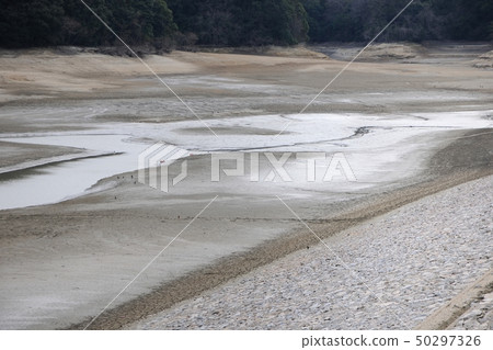 Sasuri池塘排水 50297326