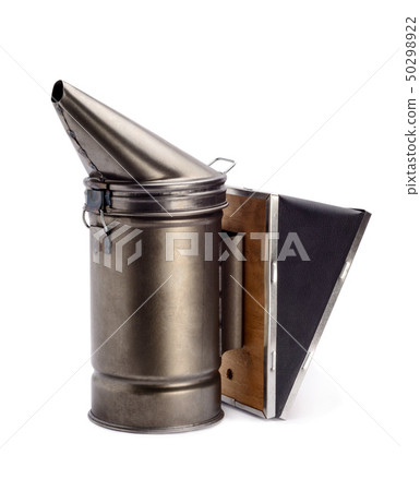Chimney for flashing bees. The beekeeper's tool. 50298922
