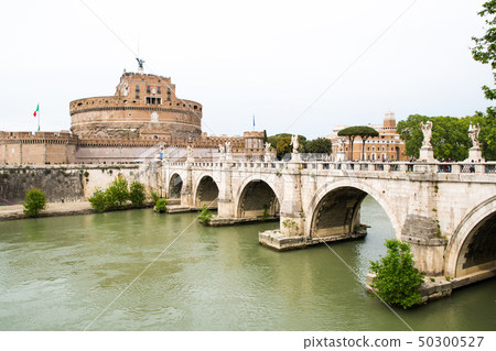 Ancient ruins of Rome (Italy) Ponte Sant'Angelo and Castel Sant'Angelo over the Tiber 50300527